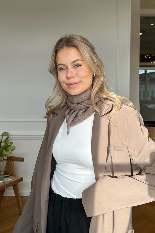 EllieIC Tørklæde - Mørkebrun