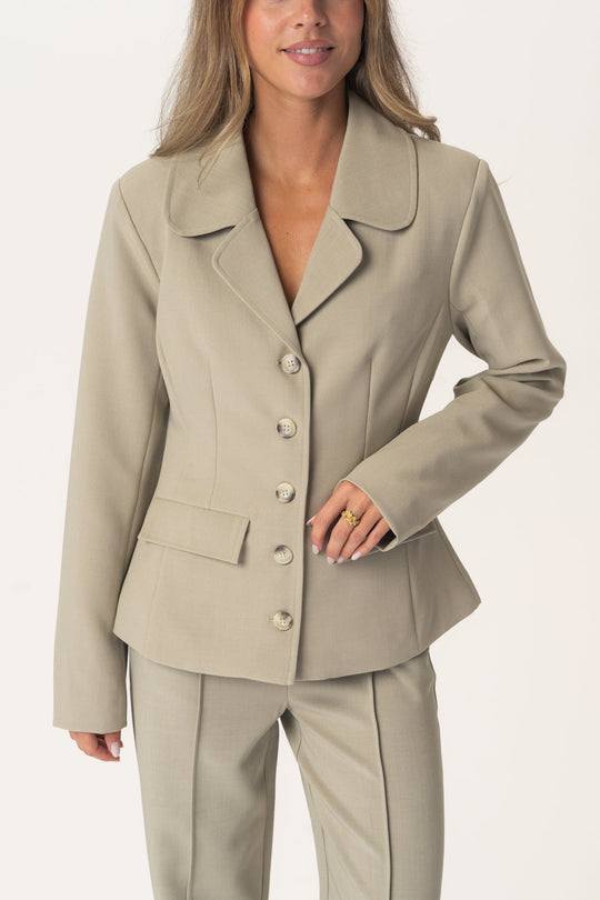 ClaraIC Blazer (Forudbestilling lev. uge 36) - Støvet Beige