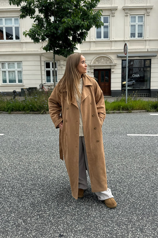 TillieIC Trenchcoat - Tan