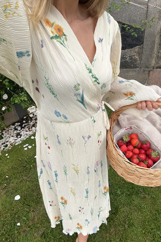 OfeliaIC Lang Wrap Kjole - Råhvid Blomsterprint